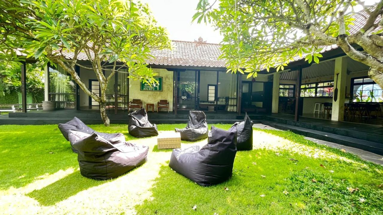 Holiday Beautiful Villa 4 Bedroom Garden View Canggu Exterior foto